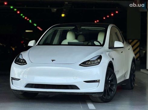 Tesla Model Y 2022 - фото 2