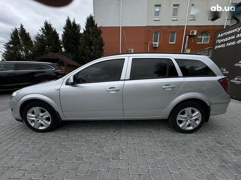 Opel Astra 2013 - фото 11