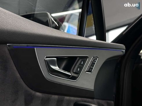 Audi Q7 2017 - фото 30