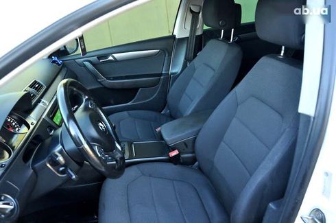 Volkswagen Passat 2011 - фото 17