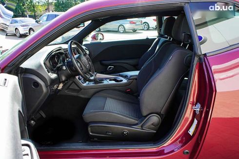 Dodge Challenger 2019 - фото 17