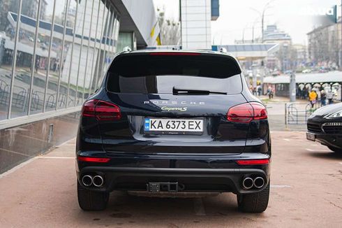 Porsche Cayenne 2017 - фото 4