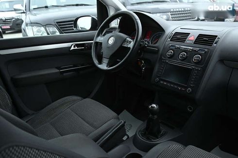 Volkswagen Touran 2004 - фото 27