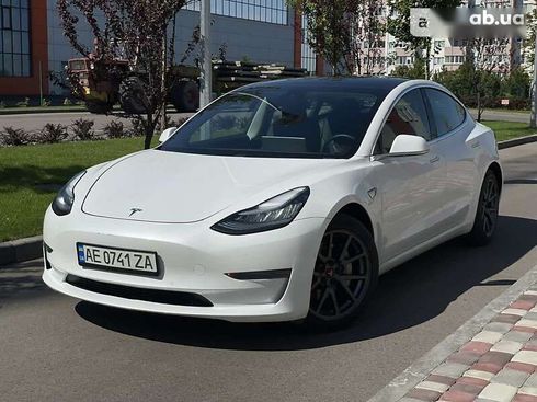 Tesla Model 3 2019 - фото 21