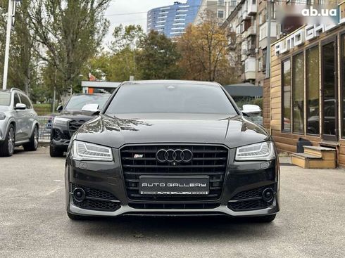 Audi S8 2015 - фото 3