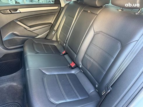 Volkswagen passat b7 2014 серый - фото 13