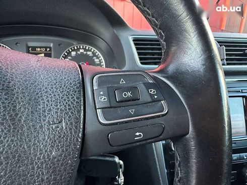 Volkswagen Passat 2014 - фото 20