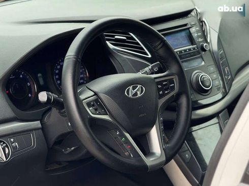 Hyundai i40 2012 - фото 19