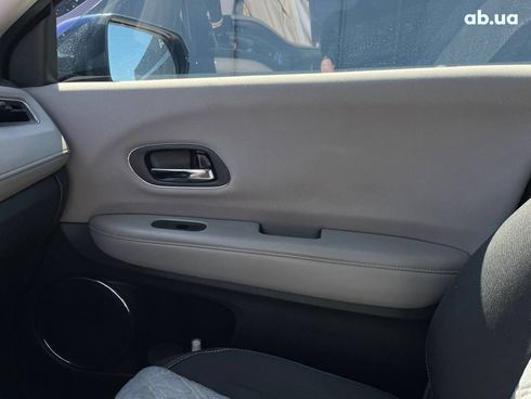 Honda HR-V 2017 синий - фото 24
