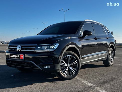 Volkswagen Tiguan 2019 черный - фото 2