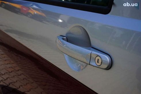 Volkswagen Multivan 2020 - фото 12