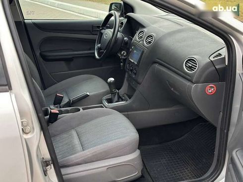 Ford Focus 2005 - фото 16
