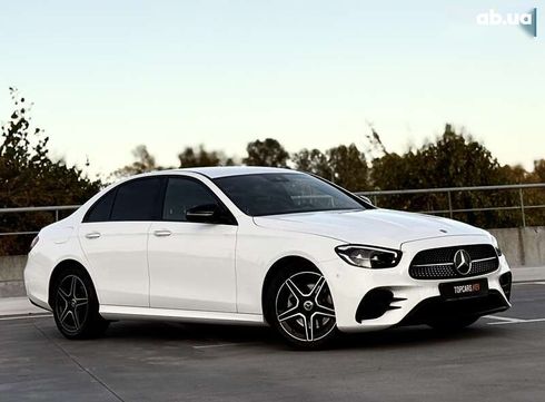 Mercedes-Benz E-Класс 2022 - фото 19
