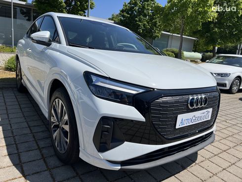 Audi Q4 Sportback e-tron 2023 - фото 8