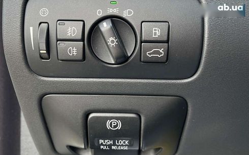 Volvo V70 2012 - фото 15