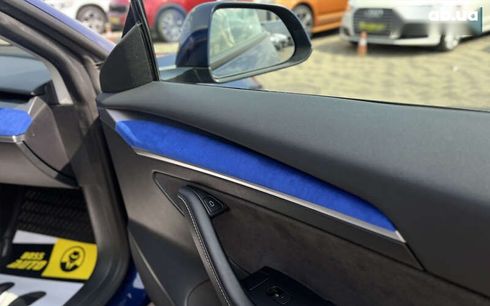 Tesla Model 3 2022 - фото 10