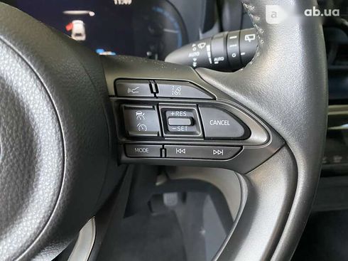 Toyota Yaris Cross 2021 - фото 21