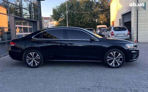 Volkswagen Passat 2021 - фото 8