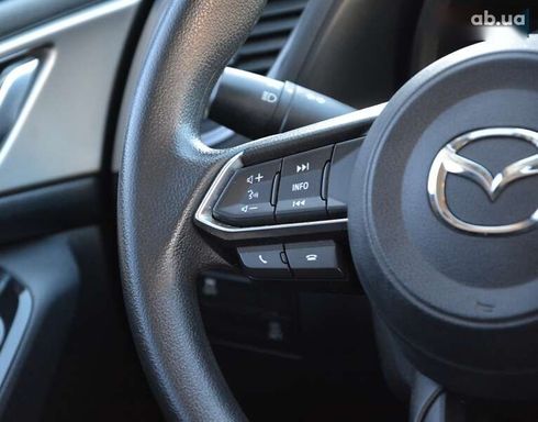 Mazda 3 2017 - фото 18