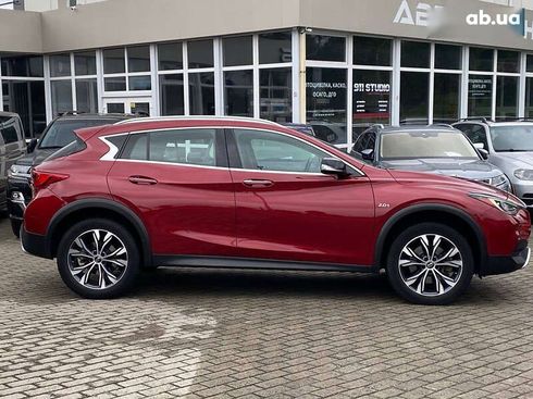 Infiniti QX30 2017 - фото 4