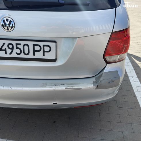 Volkswagen Golf 2009 серебристый - фото 13