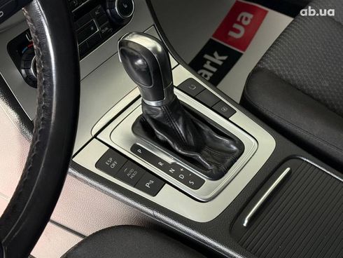 Volkswagen Passat 2008 синий - фото 12