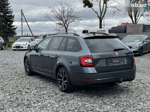 Skoda Octavia 2019 - фото 9