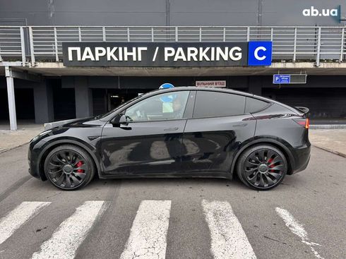 Tesla Model Y 2022 - фото 8