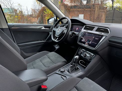 Volkswagen Tiguan Allspace 2020 черный - фото 21