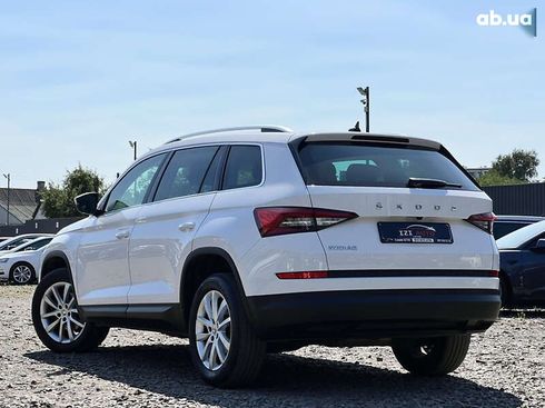 Skoda Kodiaq 2021 - фото 6