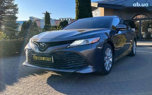 Toyota Camry 2020 - фото 3