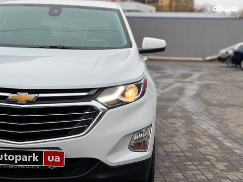 Chevrolet Equinox 2019 белый - фото 5