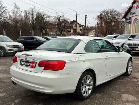 BMW 3 серия 2010 белый - фото 6