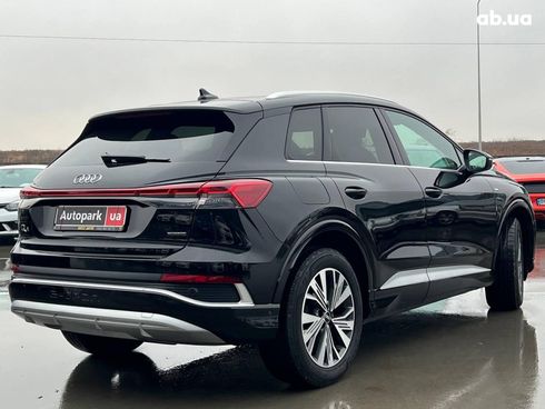 Audi Q4 e-tron 2022 черный - фото 13