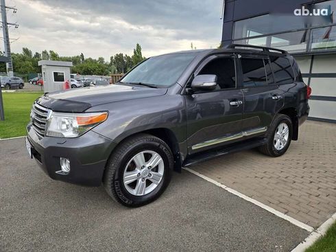 Toyota Land Cruiser 2012 - фото 26