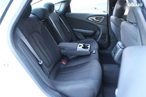 Chrysler 200 2015 - фото 10