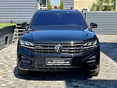 Volkswagen Touareg 2023 - фото 2