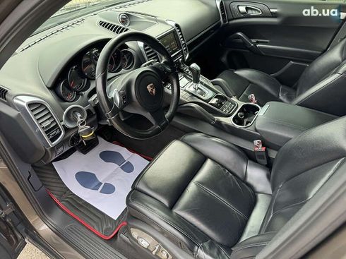 Porsche Cayenne 2012 - фото 14