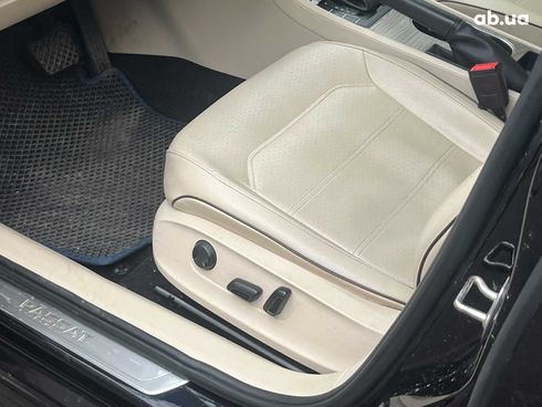 Volkswagen Passat 2018 черный - фото 17