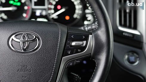 Toyota Land Cruiser 2016 - фото 28