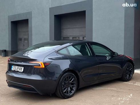 Tesla Model 3 2025 - фото 10