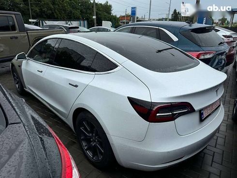 Tesla Model 3 2018 - фото 3