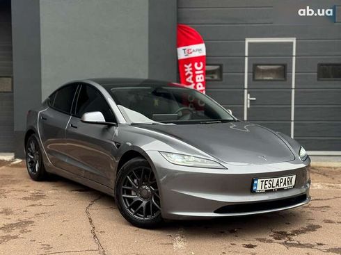 Tesla Model 3 2024 - фото 2