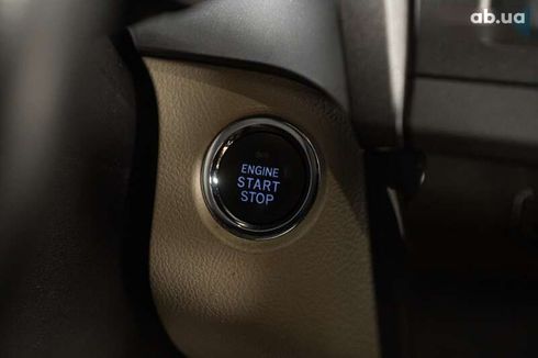 Toyota Sienna 2020 - фото 17