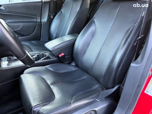 Volkswagen passat b6 2007 красный - фото 23