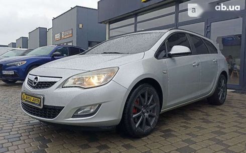 Opel Astra 2011 - фото 3