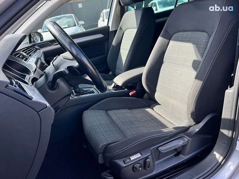 Volkswagen Passat 2021 - фото 26