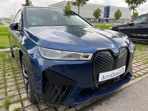BMW iX 2022 - фото 27