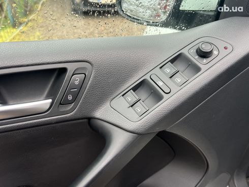 Volkswagen Tiguan 2016 белый - фото 12