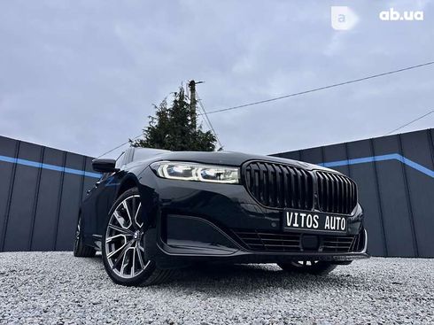 BMW 7 серия 2022 - фото 2